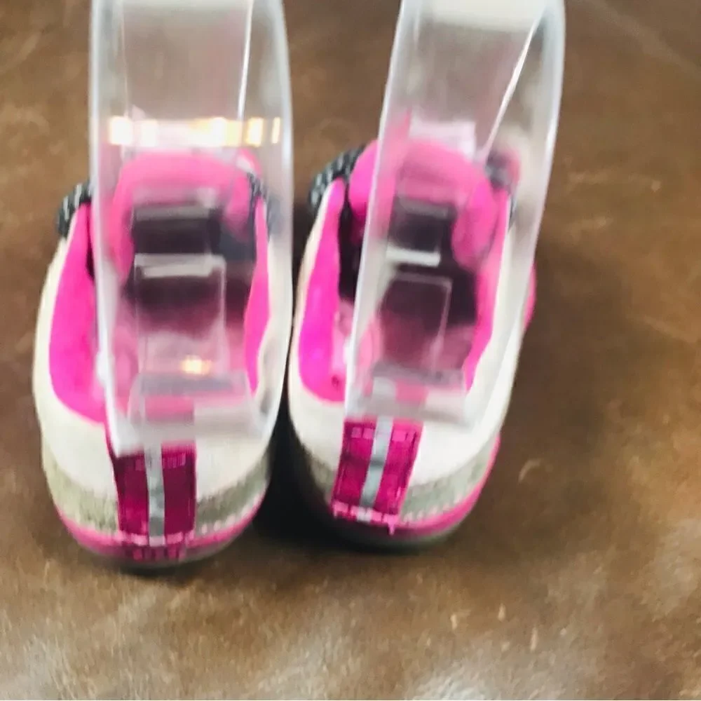 ✅Crocs toddler pink lace tie shoes